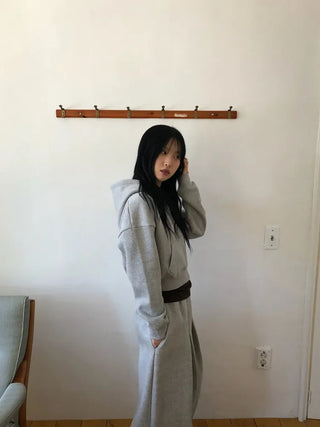 Basic Crop Zip-Up Hoodie