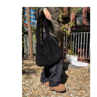 Buff Non-Fade Wide Jeans