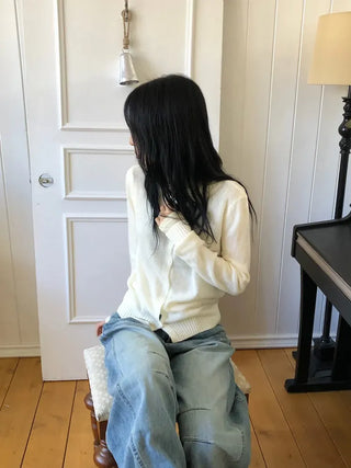 Wool Round Cardigan