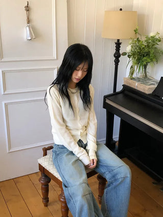 Line Curve Washed Balloon Jeans