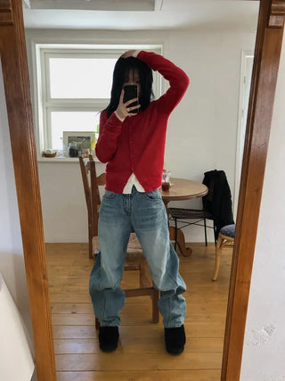 Line Curve Washed Balloon Jeans