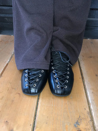 Tod's Eyelet Flat Shoes