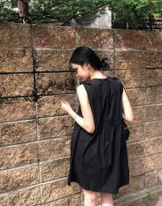 Shoulder Ribbon Shirred Sleeveless Midi Dress