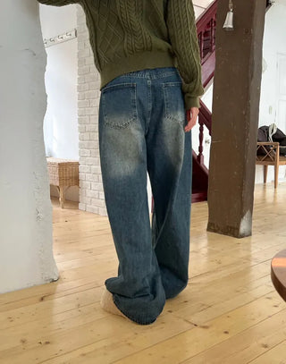 Simon Cable Round Knit