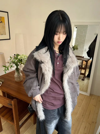 Big chain shoulder bag