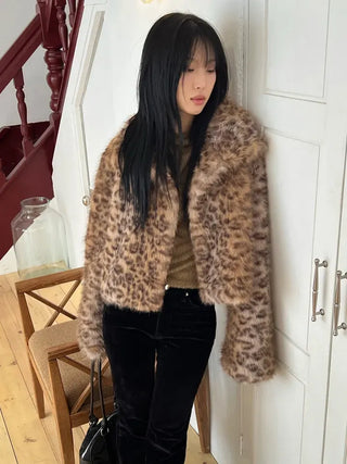 Ruffy leopard fur jacket