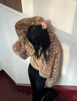 Ruffy leopard fur jacket