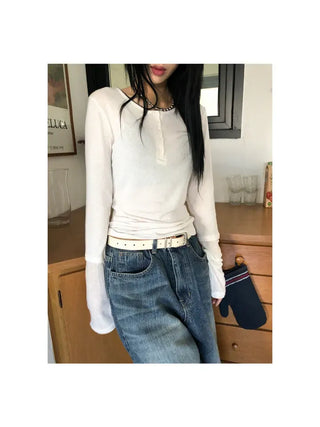 Dipping V-neck Long Sleeve