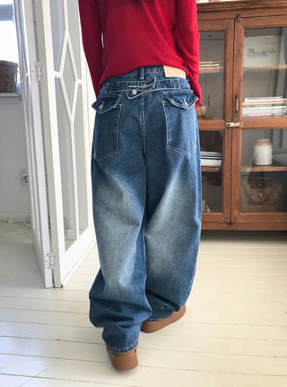 Cinch-back washed wide jeans
