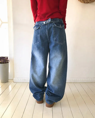 Cinch-back washed wide jeans