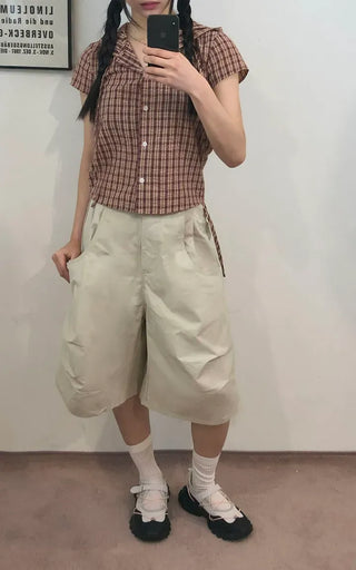 Double Pintuck Bermuda Pants