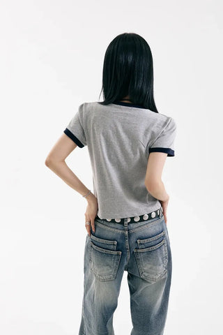 Circling stud belt
