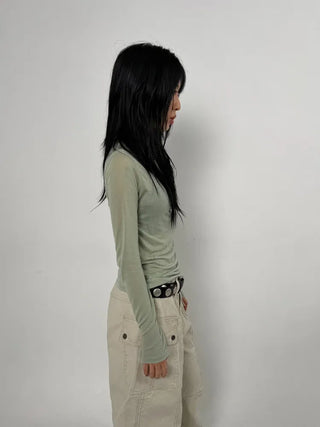 Circling stud belt