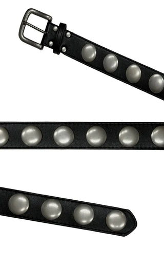 Circling stud belt