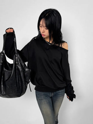 Rouge Off Sweatshirt