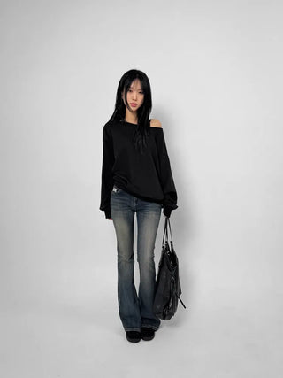Rouge Off Sweatshirt