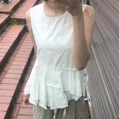 Asymmetrical frill sleeveless blouse