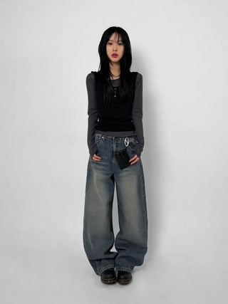 Hip Volume Wind Jacket