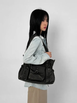 Leather T-shirt big shoulder bag