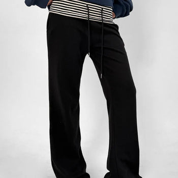 Roundy eyelet flat shoes