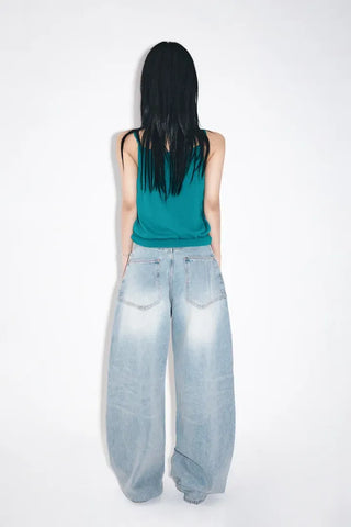 Rounded wide jeans