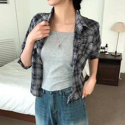 Semi-cropped check line shirt