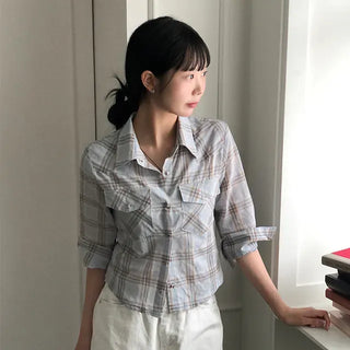 Semi-cropped check line shirt