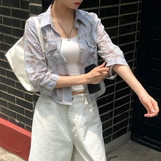 Semi-cropped check line shirt