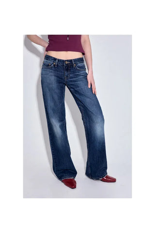 Hose punched layered skirt