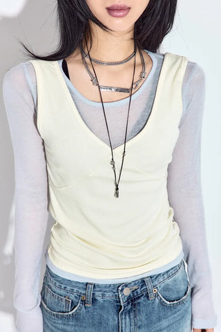 Meti Semi-Flare Jeans