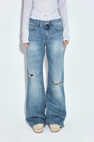 Meti Semi-Flare Jeans