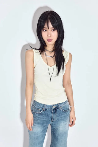 Meti Semi-Flare Jeans