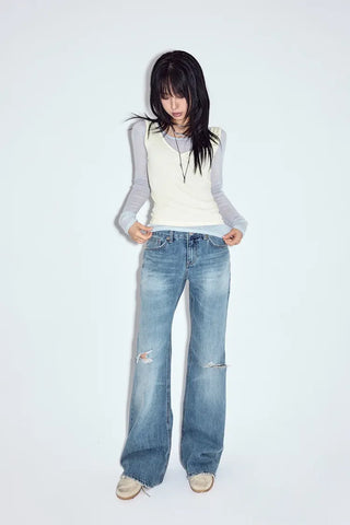 Meti Semi-Flare Jeans