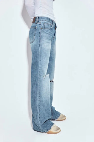 Meti Semi-Flare Jeans