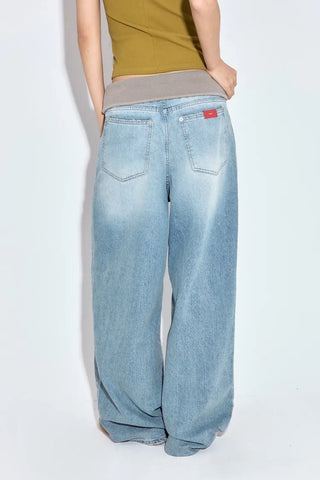 Icy Lip Wide Jeans