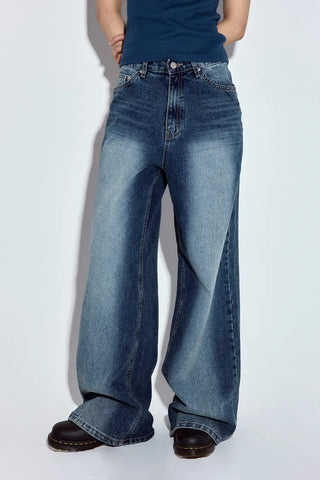Bead-washed wide jeans