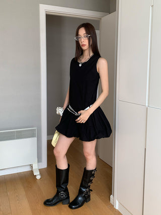 sleeveless bud vest dress