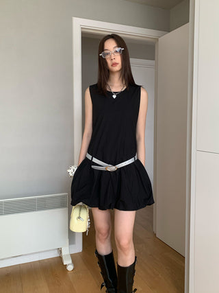 sleeveless bud vest dress