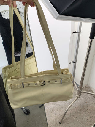 underarm tote bag