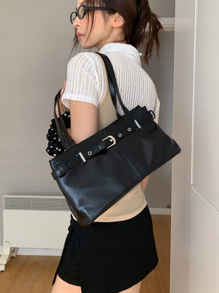 underarm tote bag