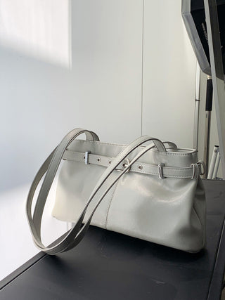 underarm tote bag