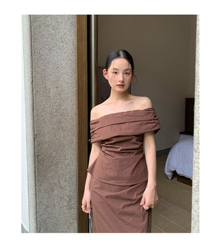 French off-shoulder slim top