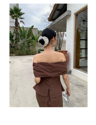 French off-shoulder slim top