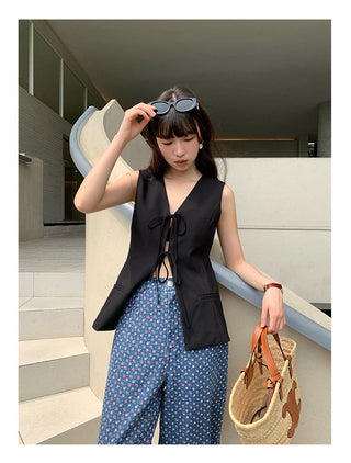 waist-controlled lace-up Top