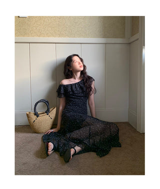 polka-dot ruffled dress