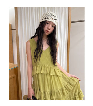 ruffled dress