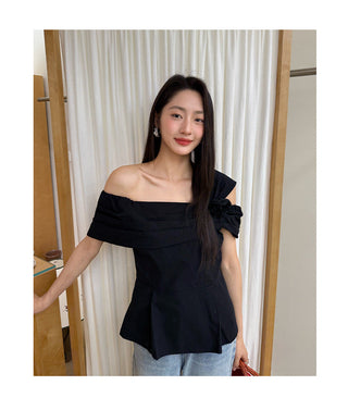 exposed shoulder shirt