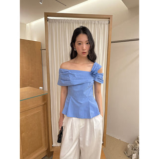 exposed shoulder shirt