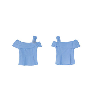 exposed shoulder shirt