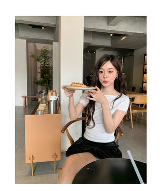 cold-shoulder top 02